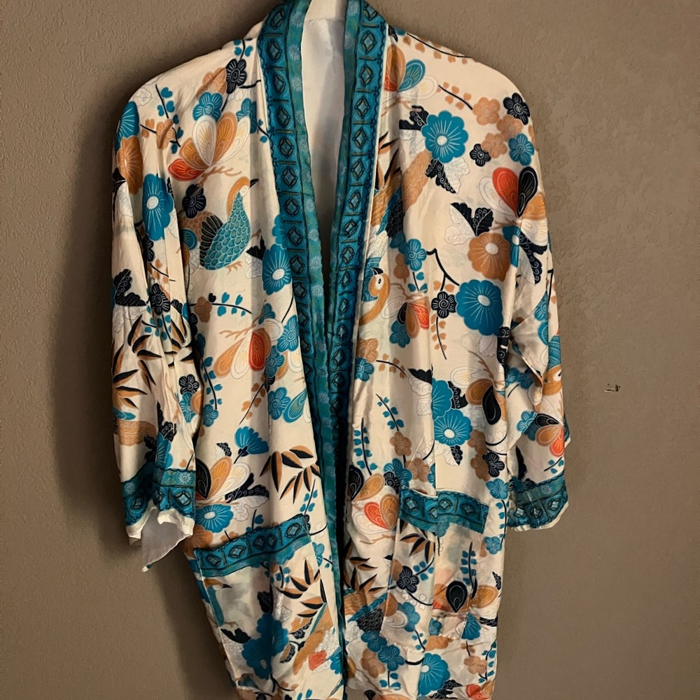 Vintage Vibrant Floral Kimono with Teal Trim 100% silk